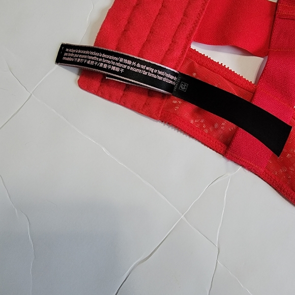Victoria's Secret Very Sexy Push Up Bra 36 DD Red - Picture 8 of 14